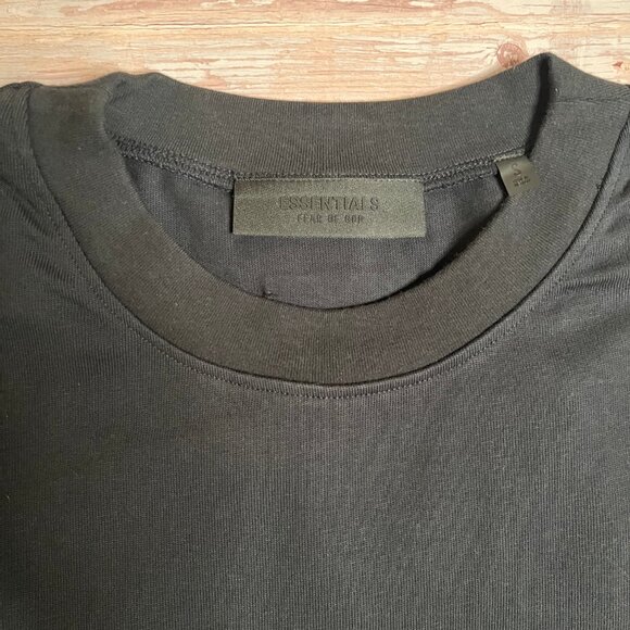 ESSENTIALS FOG STATE T-SHIRT 2025 | SIZE S | OVERSIZED | MSRP $120 | NWT - Picture 5 of 5